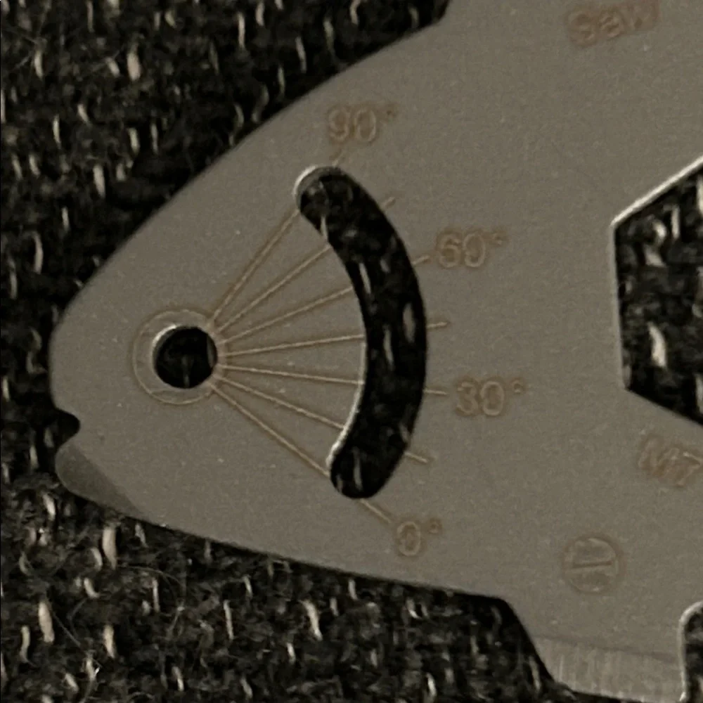 Multi Tool Pompano Fish Shape - Picture 3 of 5